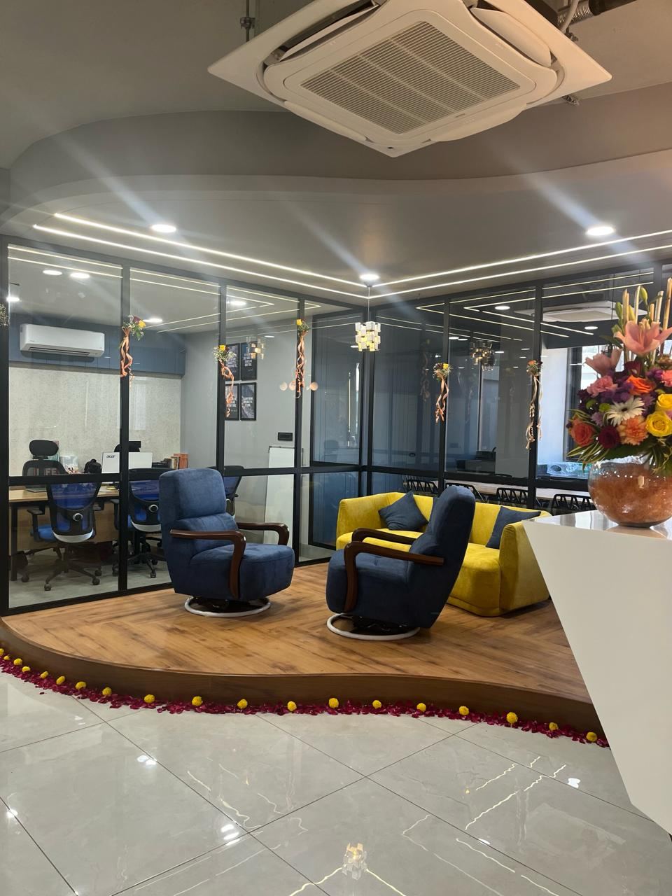 Reception and lounge